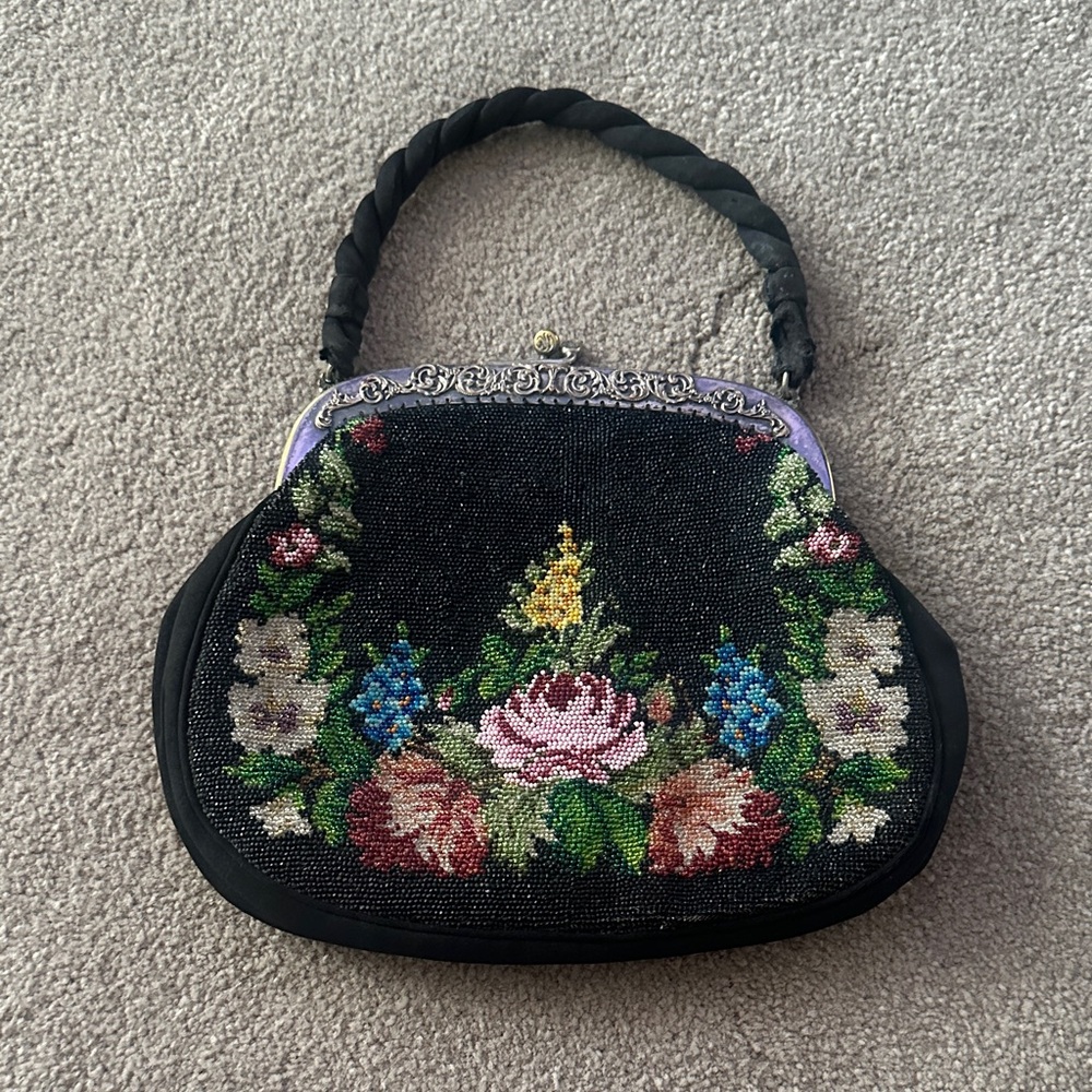 VINTAGE !  Floral Embroidered Black Clutch